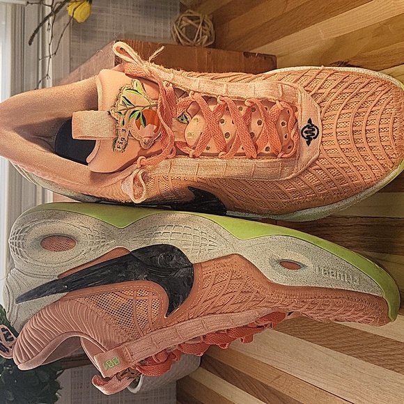 Nike Cosmic Unity, Apricot Agate/black Lime, Basketball Shoes - Picture 4 of 5